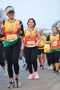 BIB: 15787, 10925, 17100
                            <button type="button" onclick="openModal(10045401)" class="btn btn-primary btn-sm float-right btn-popup" data-toggle="modal" data-target=".modal-high-quality">
                        <i class="fas fa-shopping-cart"></i> Add to Cart
                    </button>
                                            <button type="button" onclick="isThisMe(10045401, true)" class="btn btn-success btn-sm float-right btn-popup btn-isme hidden" data-toggle="tooltip" data-placement="bottom" title="นี่คือรูปของคุณใช่ไหม คลิกที่นี่เพื่อเอาเข้าอัลบั้ม">
                        <i class="fas fa-plus"></i> Add to album
                    </button>
                    <button type="button" onclick="isThisMe(10045401, false)" class="btn btn-warning btn-sm float-right btn-popup btn-isnotme hidden">
                        <i class="fas fa-ban"></i> Remove from album
                    </button>